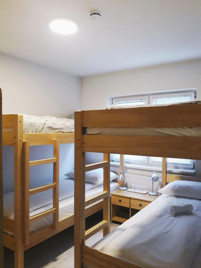 Bloom Inn Ni Exteriör bild