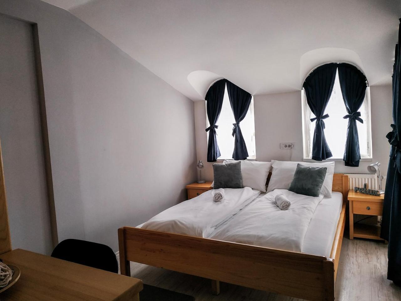 Bloom Inn Ni Exteriör bild